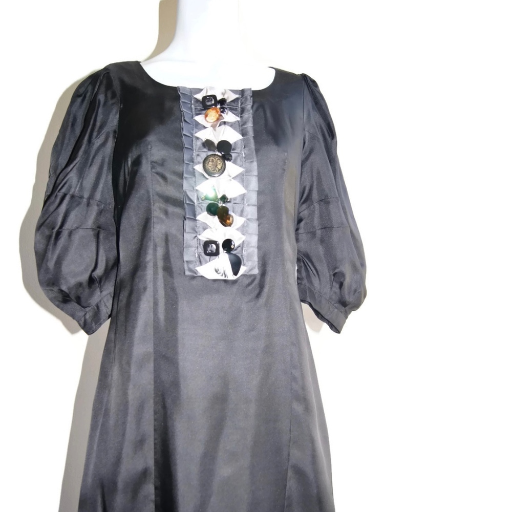DVF Diane Von Furstenberg SIZE 4 Black 100% SILK